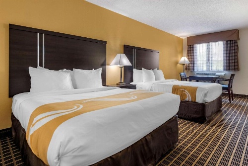 Quality Inn & Suites Warren image 30